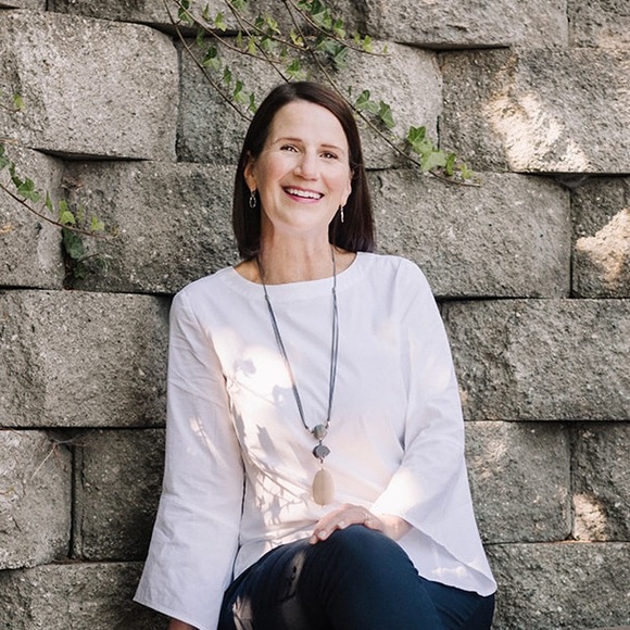 Meet your Posher, Brenda - Picture 1 of 1